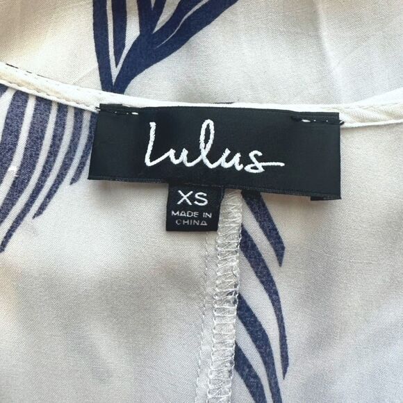 Lulus Sign of the Times White and Navy Blue Leaf Print Maxi Dress - Size XS - Picture 6 of 8